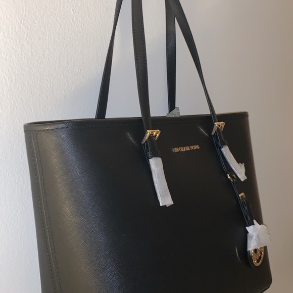 Michael Kors Jet Set Travel Black Saffiano Leather - Picture 4 of 8